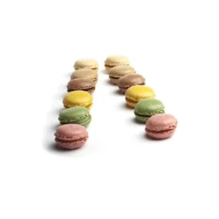 Coques de macarons assortis 4 saveurs (x180)